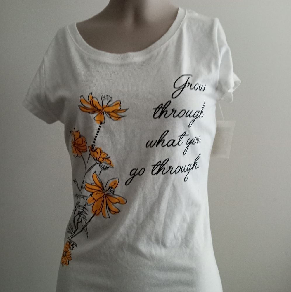 New graphic print tee shirt size medium Floral print shirt